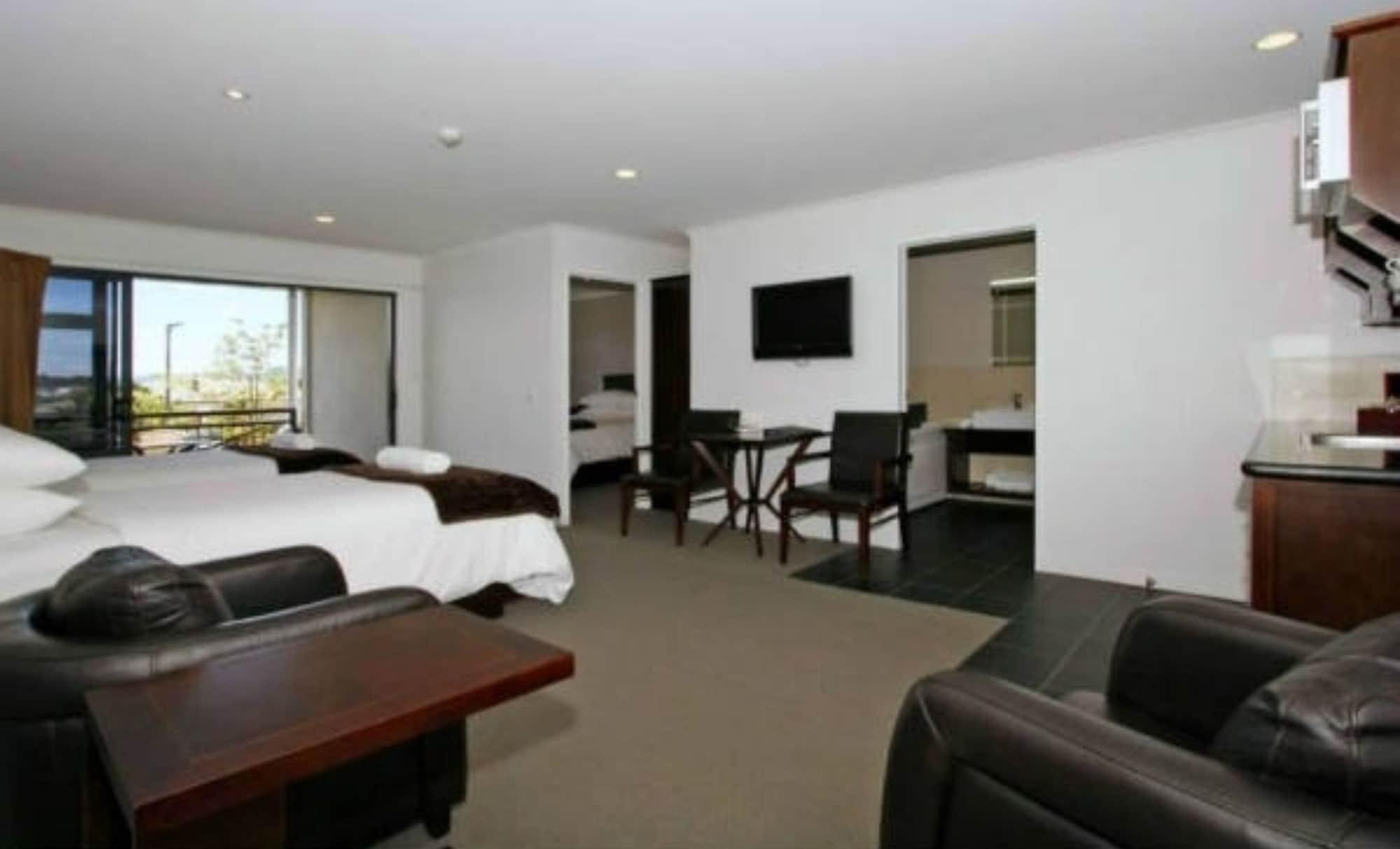 Aotea Motor Lodge Whanganui Exteriér fotografie A suite at the hotel
